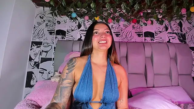 LucyRosse webcam