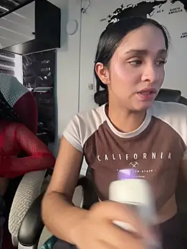 Isabella-Teen webcam