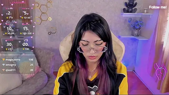 mia_smoke_