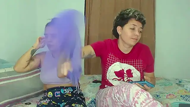 kathy_luisa webcam