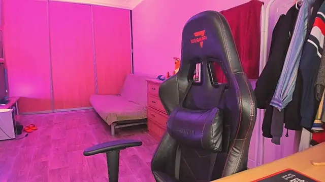just_fucked777 webcam