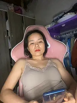 Ivy_Trix2 webcam