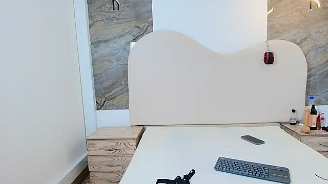 TONY_FOXX1 webcam