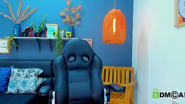yessila_parker webcam