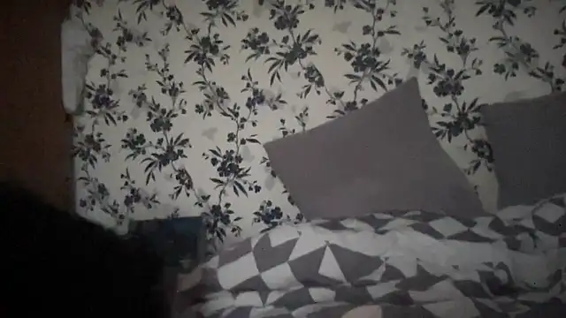 Big8inchUncutCock webcam