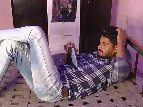 HotXKrish webcam