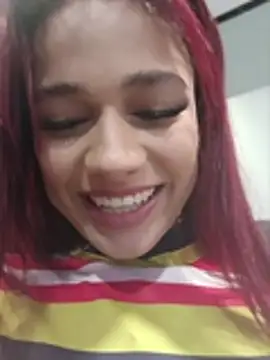 amber_sparkle webcam