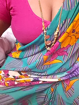 Tamil_Ammani webcam