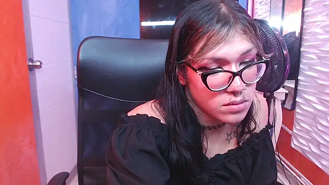 lilith_ayanami webcam
