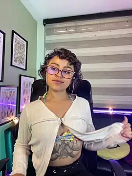 Lusiana__ webcam