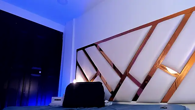Aron_cruz live sex cam