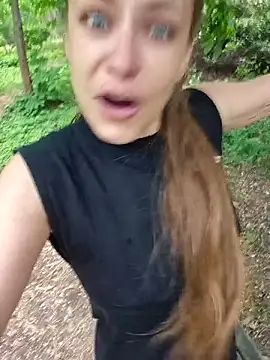 Keli_Jessi webcam