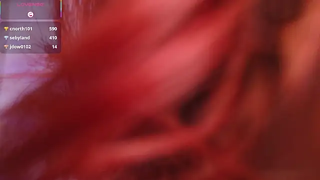 bri_von_dhara__ webcam