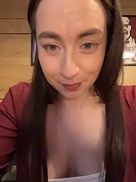 Holly_Play
