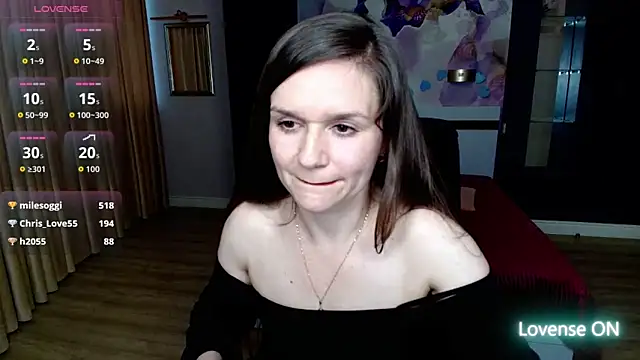 AriaGray webcam