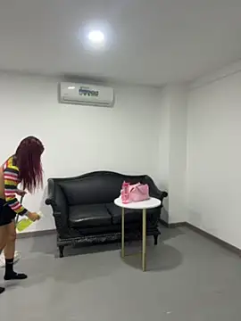 amber_sparkle webcam
