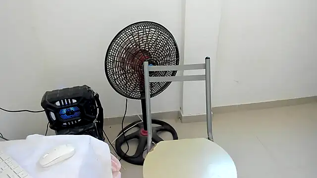 saskya13 webcam