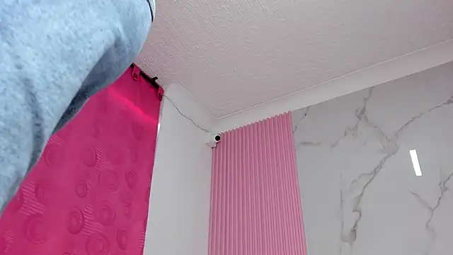 Mily17_ webcam