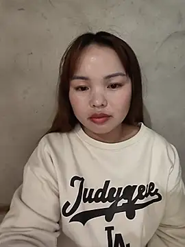 Mina_xYx webcam