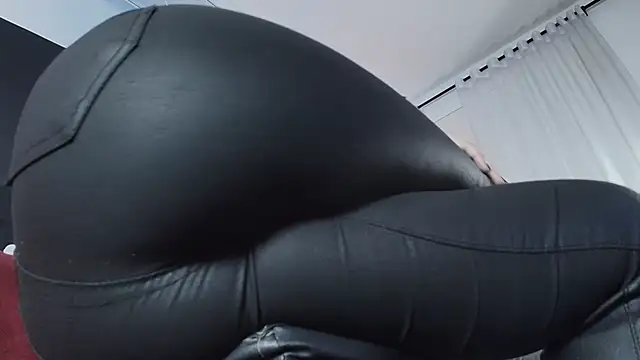 _Jade_16 webcam