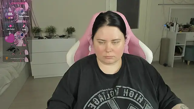 Akemi_BBW webcam