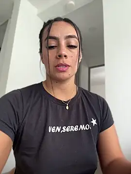 LauraCadwell webcam