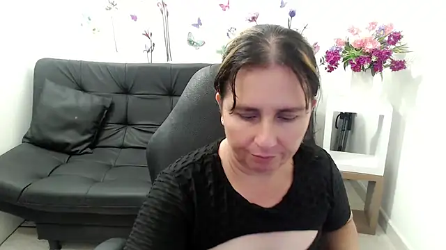 victoria_jones webcam