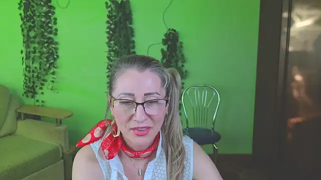 Habibi_Honeyy webcam