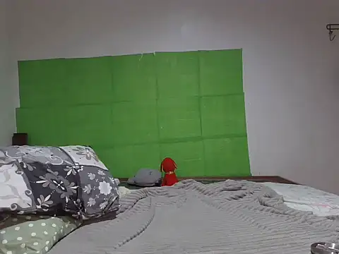 Prettyasianbelle webcam