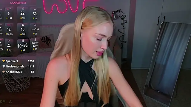 TessaGrays webcam
