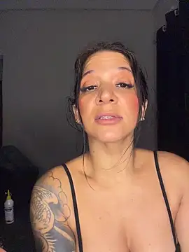 Biazinhabdsm webcam