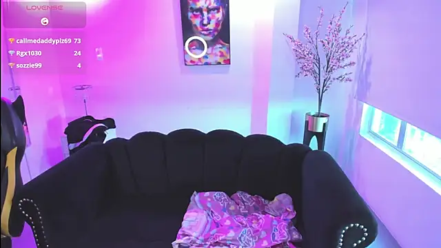 Victoria__doll webcam