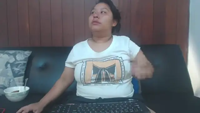 Assly_Love webcam