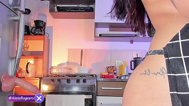 AlaiaRogers webcam