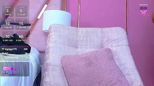 TiannahGlow webcam