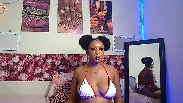 EnchantingLisa webcam