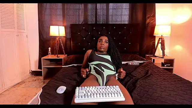 YasiryCoper webcam