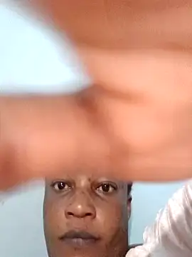 QueenLave webcam