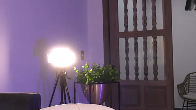 NaomiSainz webcam