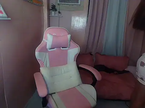 _AsianDiamondxx webcam