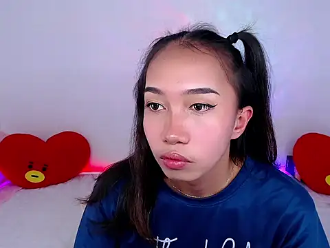 Sweet_kittyxx webcam