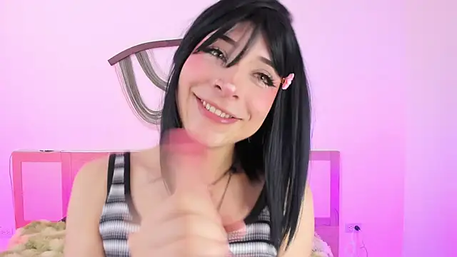 AliiceWonderland_ webcam
