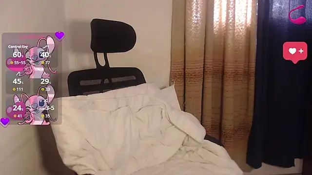 agathamiller01 webcam