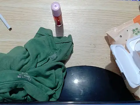 AshantTsiBigCock webcam