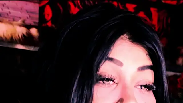indian_dreamgirl webcam