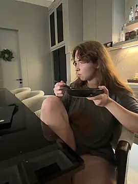 Sarahhh_xxx webcam