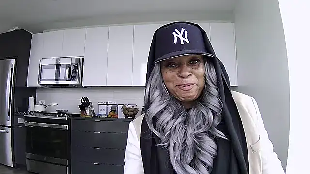 MSweetLindaParks webcam