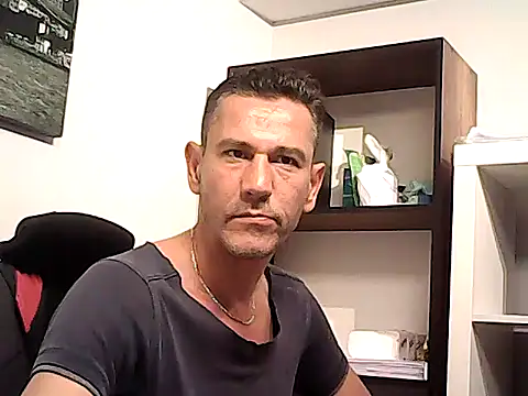 mastercharisma35 webcam