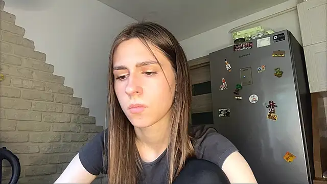 ZaraGuyette webcam