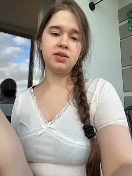 HornyGirlH webcam